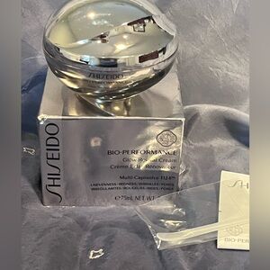 SHISEIDO BIO-PERFORMANCE Glow Revival Cream 
- NEW - Sealed jar